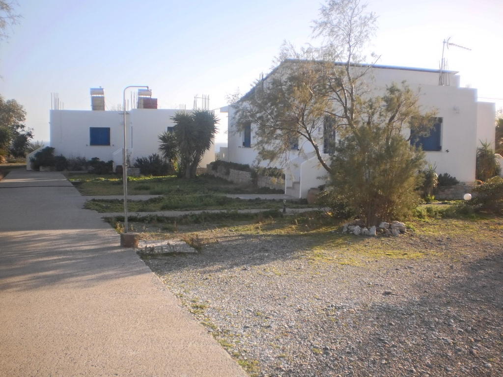 Melissa Apartments Frangocastelo Exterior photo